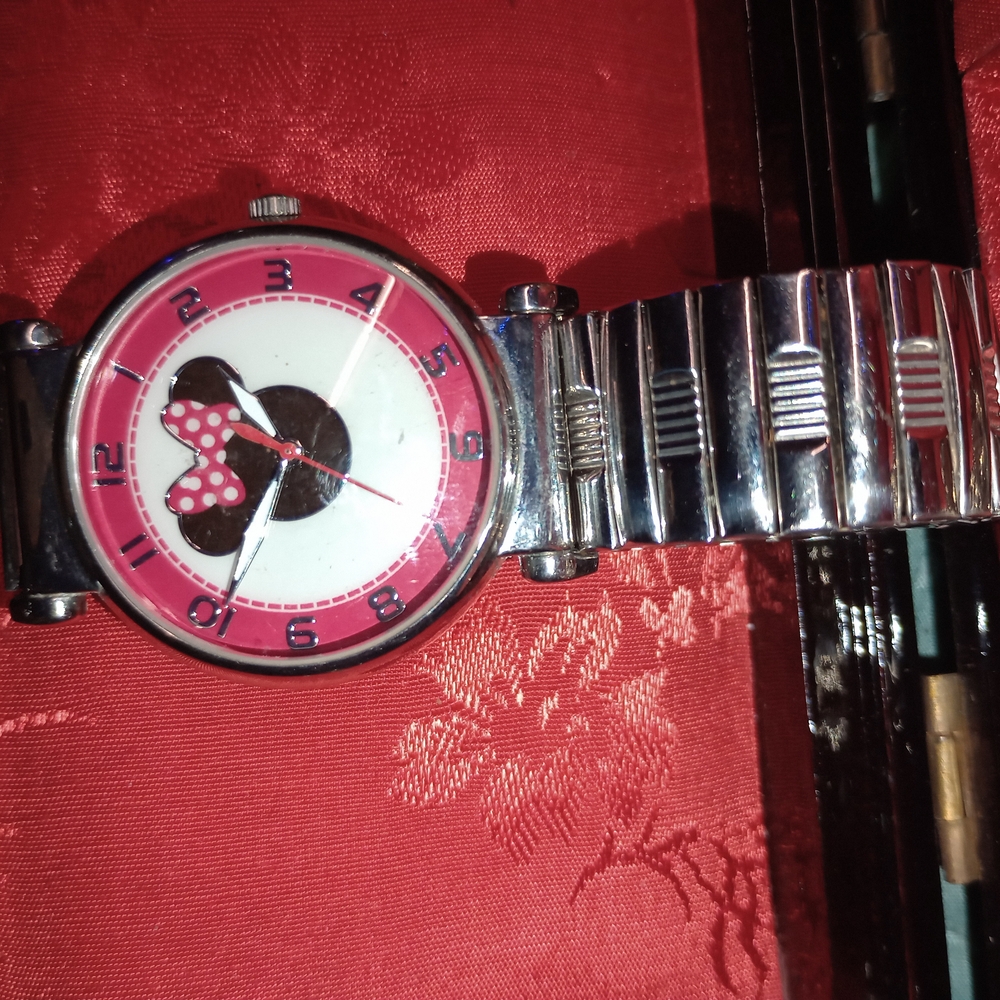 Disney Minnie Mouse Pink and Silver Watch